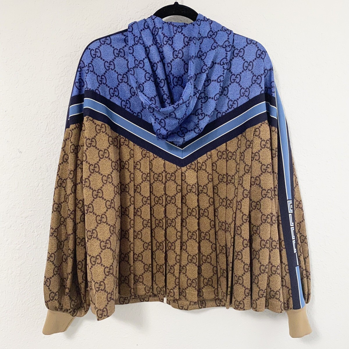GUCCI 中綿ジャケット ライトブルー FW24/25 s-l1200.jpg