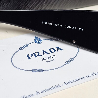 Prada Sunglasses 2007 Vintage Black Saffiano Crest PR11HS SPR 11H Prada Sunglasses 2007 Vintage Black Saffiano Crest PR11HS SPR 11H