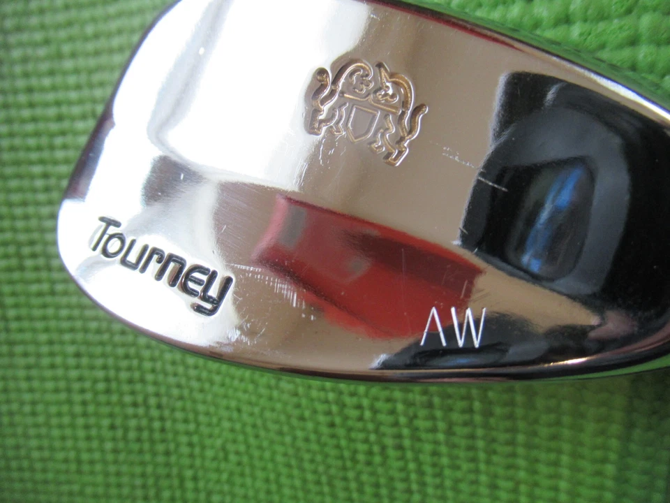 Rare Nice Macgregor Tourney PMB forged single S sand wedge to iron set - Image 2 of 4