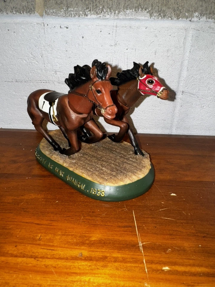 Bobbleheads dobles Seabiscuit vs War Admiral - Promociones Golden Eagle 1938 Foto 3 de 4
