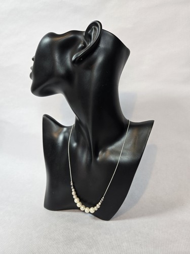 White and grey plastic beaded Avon chain necklace