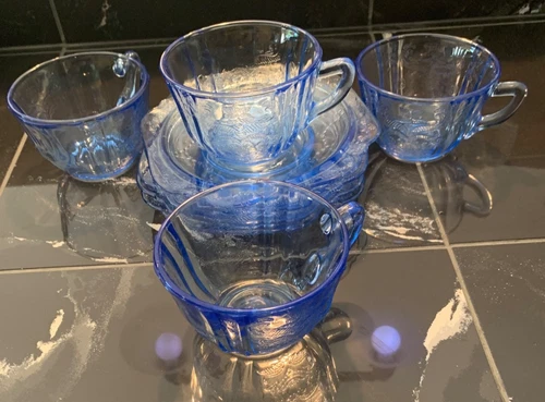 Vintage Set of 4 FEDERAL Blue Depression Glass MADRID Coffee Cup + Saucers 1930s