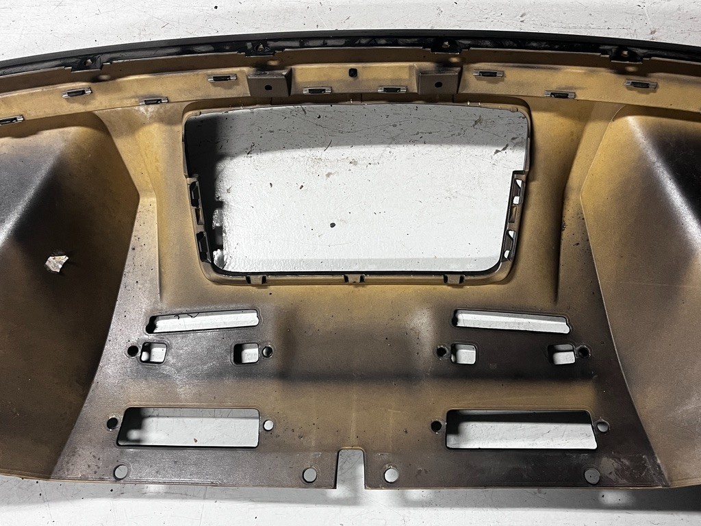 Audi  R8 rear lower diffuser / First Generation