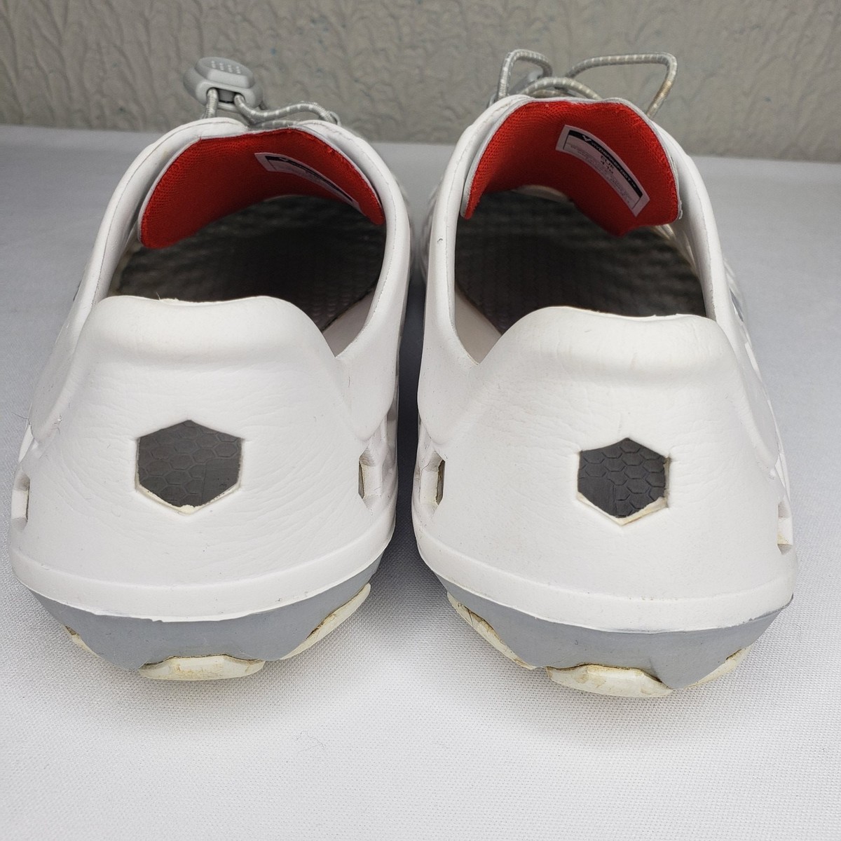 VivoBarefoot Ultra Mens White Rubber Water Sport Shoes Size US 8 EU 41 Amazon.com | Vivobarefoot Ultra III Bloom, Womens  main image 3
