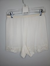 Vintage Vanity Fair Tricot Nylon Pillowtab White Slip Shorts Lace Detail Size 6
