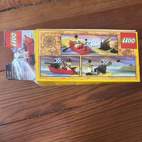 Vintage LEGO Pirates: Harbor Sentry 6245 Complete With Box Shooting Cannon.