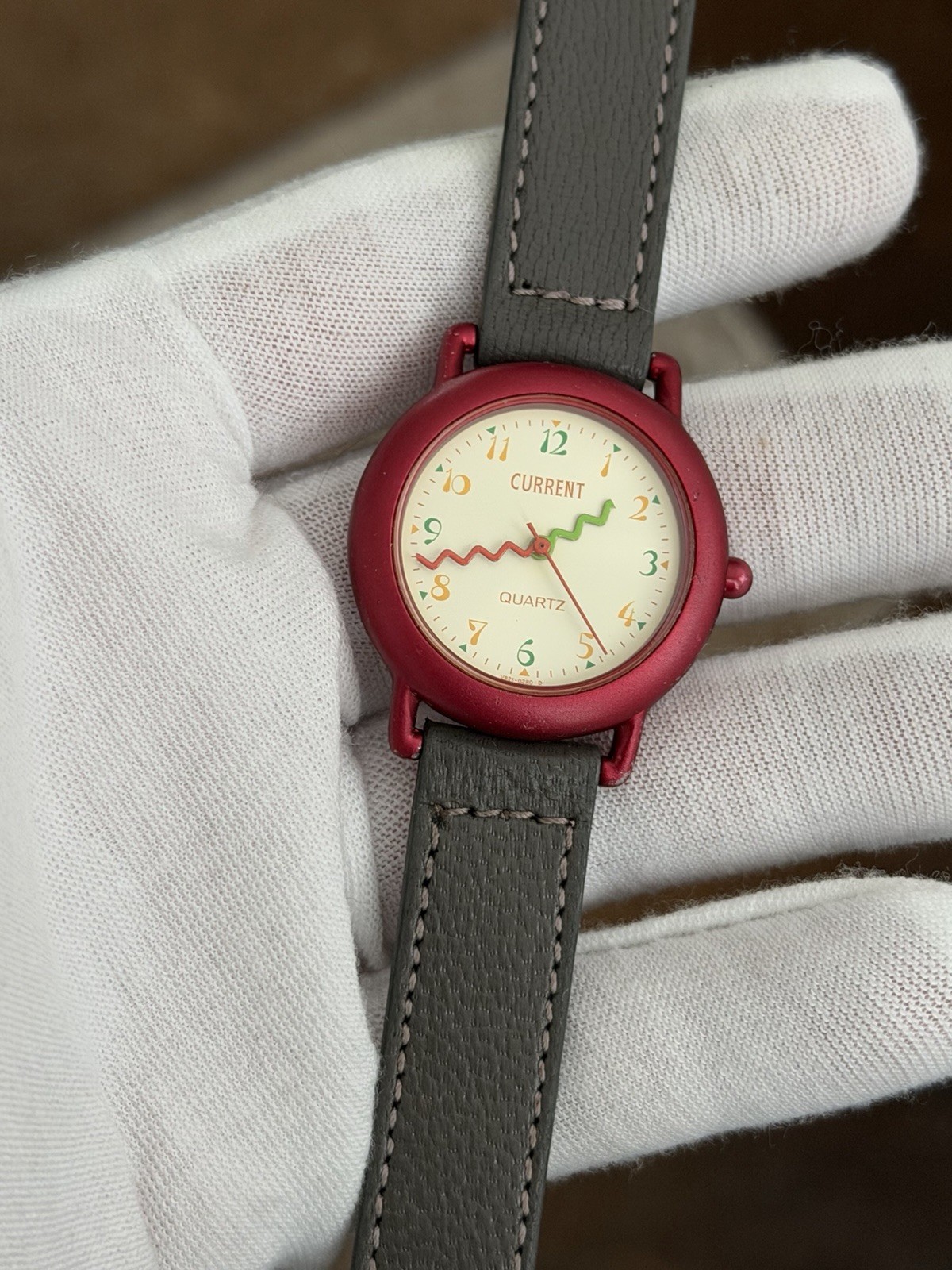 Rare Vintage Seiko Current V821-0070 Quartz Watch JDM 1990s