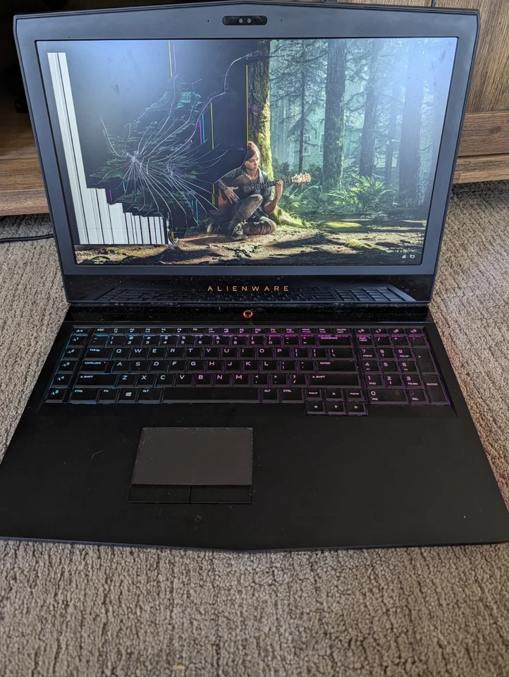 Alienware 17 R4 17.3” Laptop i7-7700HQ GTX 1070 16GB RAM 1TB NVMe  [READ DESC] - Image 3 of 4