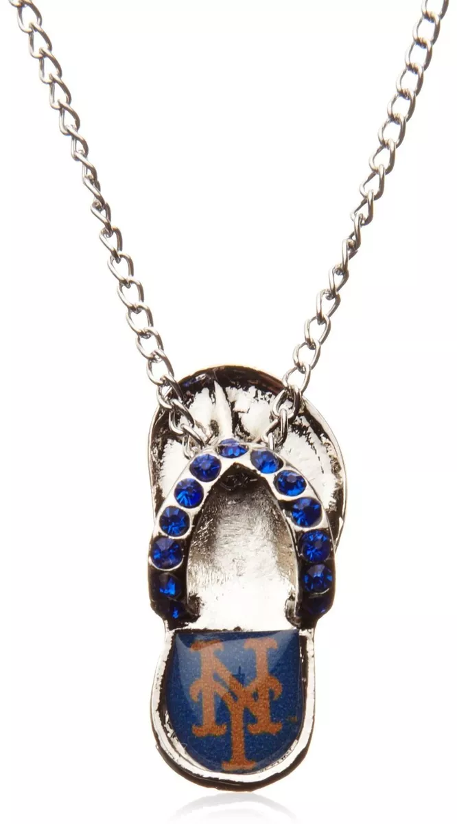 Flip flop shop necklace