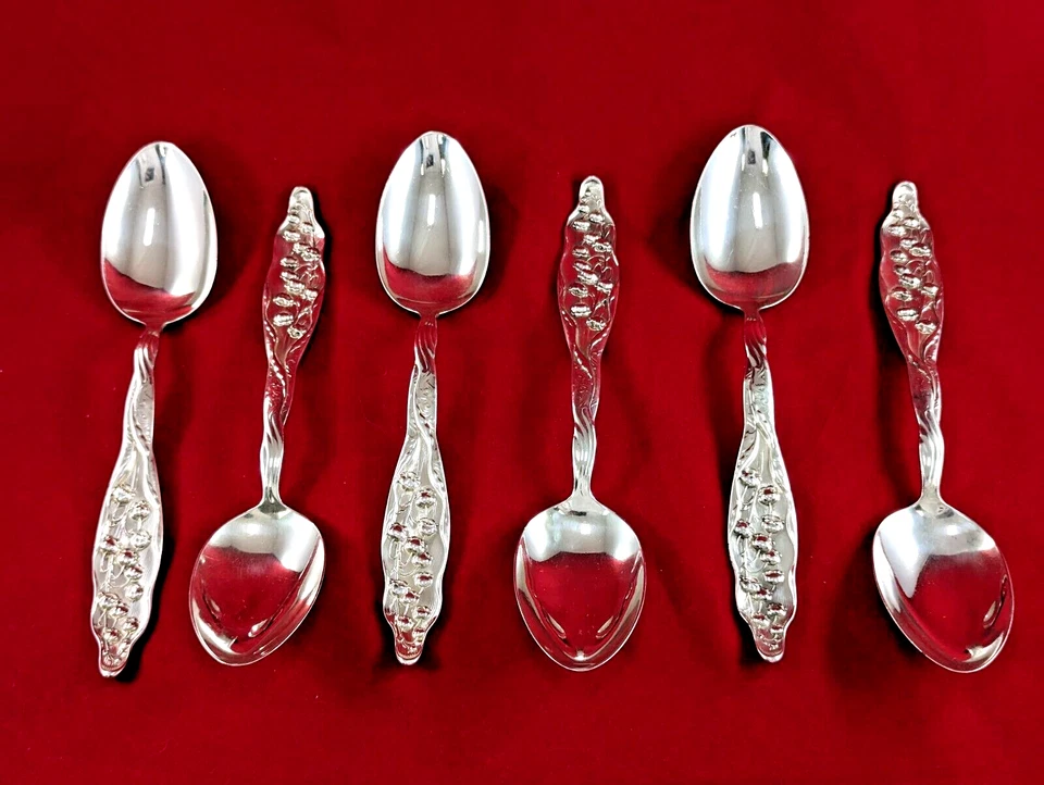 Whiting MFG. Co. Juego de 6 cucharas para servir antiguas de lirio del valle Foto 2 de 4
