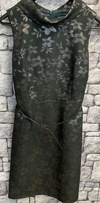 Comma KLEID DE 36 -38 Dunkelgrün mit Silbernen Blumen Applikationen,24W 34