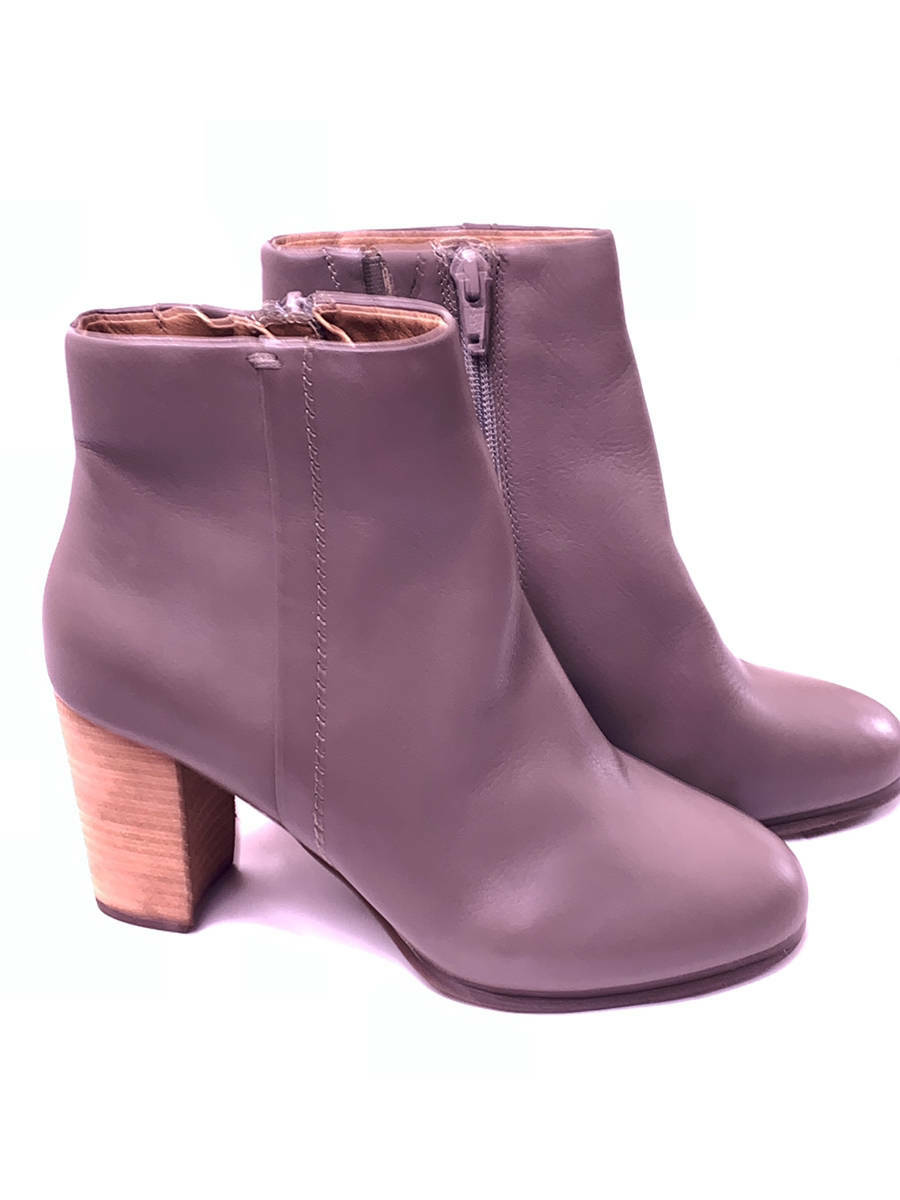 vionic kennedy ankle boot