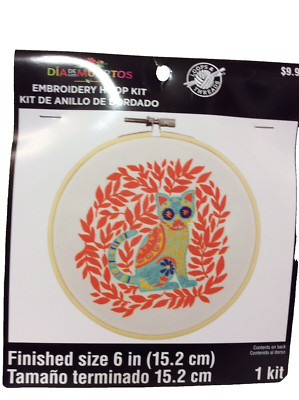 Loops & Threads Embroidery Hoop Kit Cat