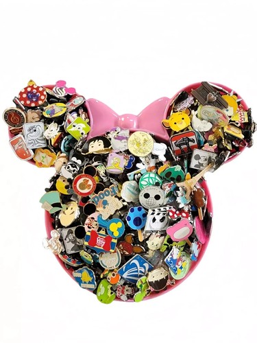 DISNEY PIN TRADING LOT 100, NO DOUBLES, FREE PRIORITY SHIP, TRADABLE - Picture 2 of 10