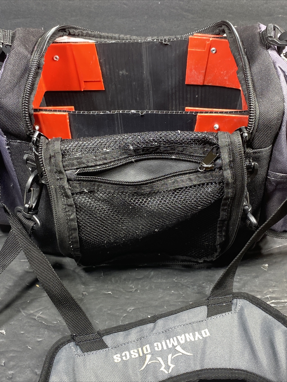 Dynamic Discs Fade Backpack Carry Bag Disc Golf Satchel Case Gray