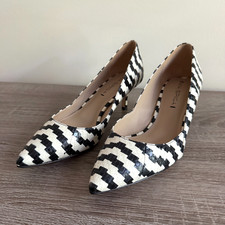 Via Spiga - Women's Black White Leather Patterned Kitten Heel Pumps - US 7
