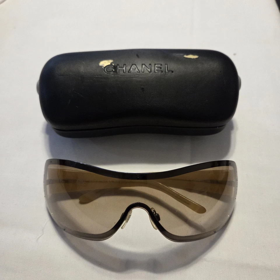 Chanel 4126 Shield Sunglasses Brown Gradient Beige Quilted Arms Y2K Vintage - Image 2 of 4