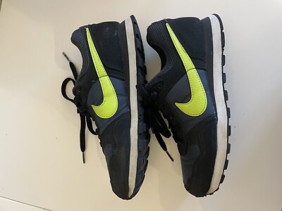 Nike Black Trainers With Yellow Tick Size UK