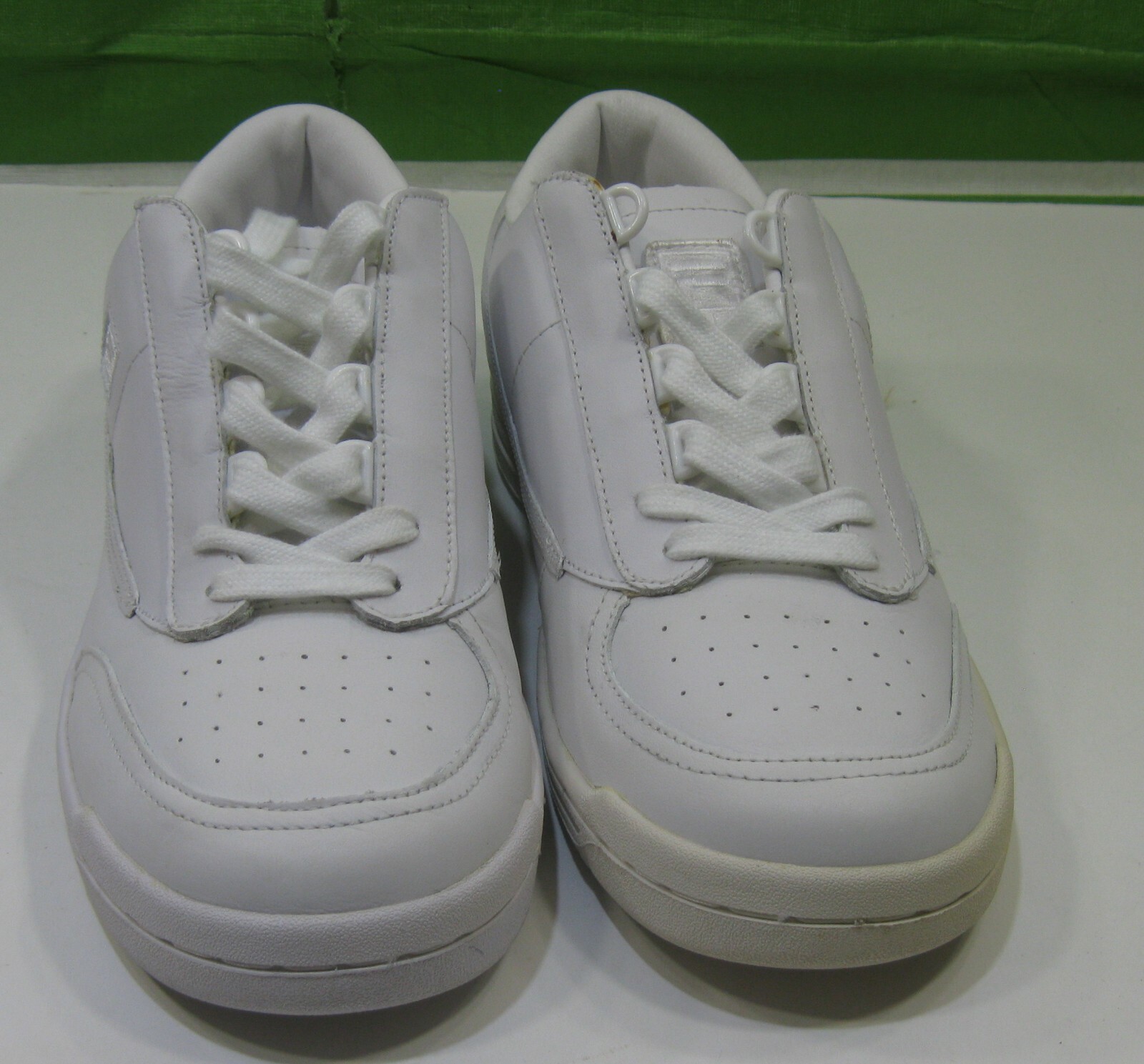 nuovo Fila Original Tennis (Triple White) Sp00415M 100 UOMO taglia 10 5