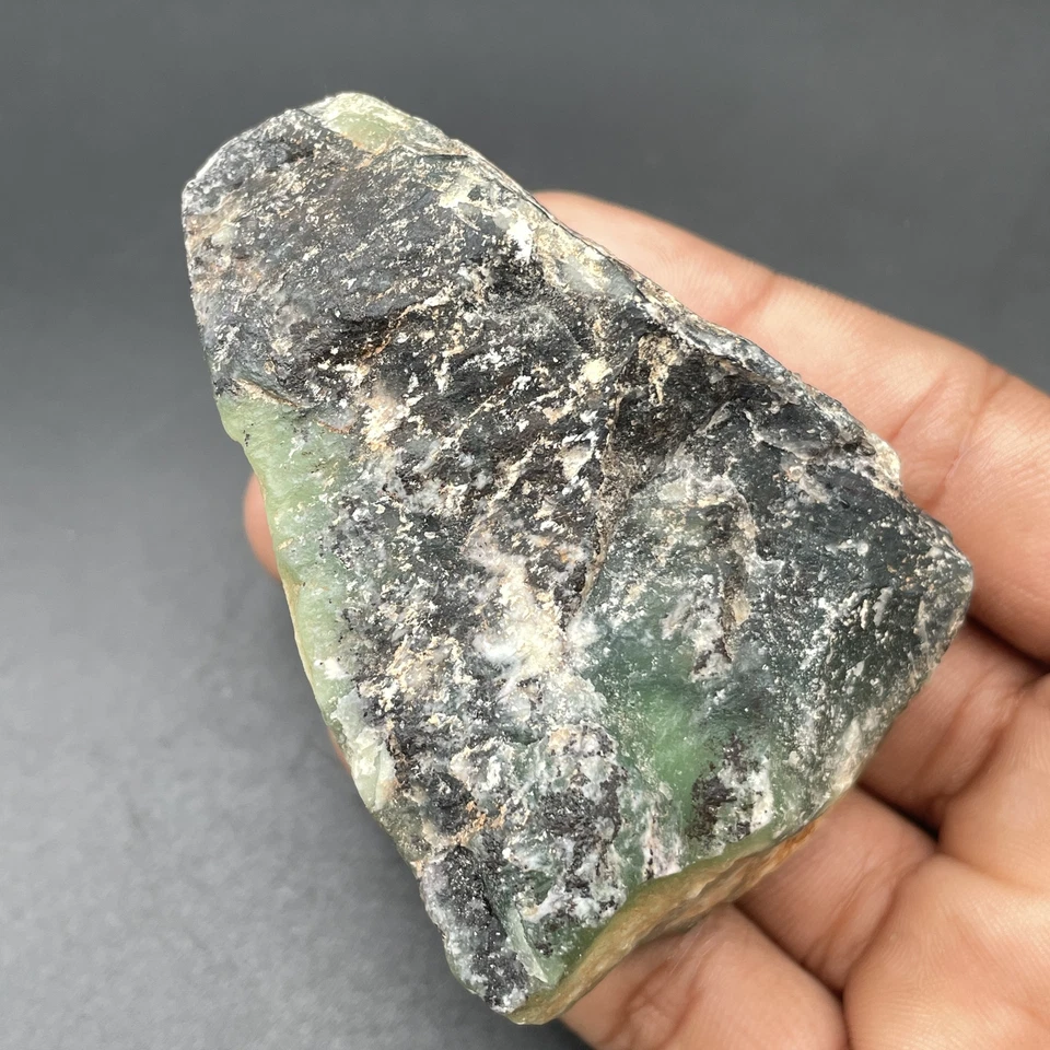 820 Cts Natural Deep Green Serpentine Rough loose Gemstones - Image 4 of 4