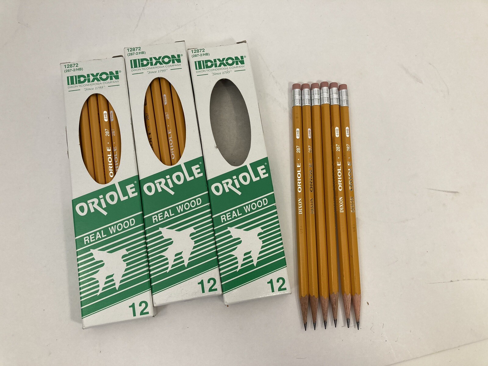 Lot 30 Vintage Dixon Ticonderoga Oriole Pencils Sharpened 2872 HB eBay