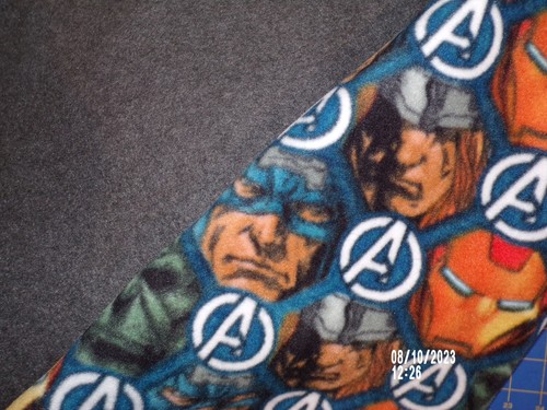 Avenger Faces on Grey Fleece Fabric Blanket Kit - 54x58" - Picture 2 of 2