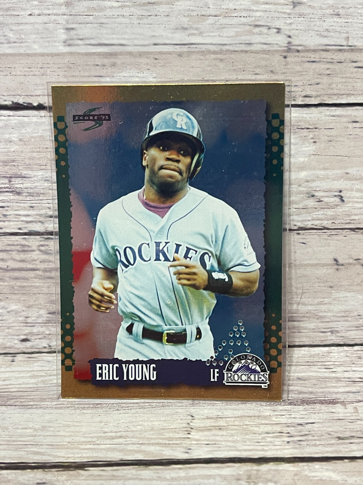 1995 Score Gold Rush Punched Redeemed #71 Eric Young