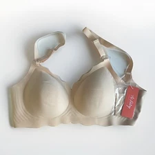 AsFairy Nude Color Seamless Comfort Bra Medium Size Weightless Hook Closure Soft