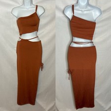 Nuevo sin etiquetas Conjunto de dos piezas naranja óxido brasileño talla M conjunto a juego de fiesta ceñido al cuerpo