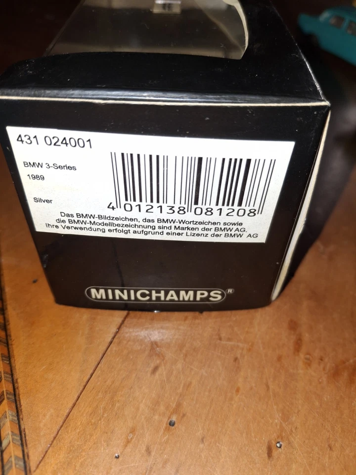 RARE MINICHAMPS BMW 3 SERIES E 30 1989 ARGENT LACHSSILBER  1,536 PCS EN BOITE - Photo 4/4