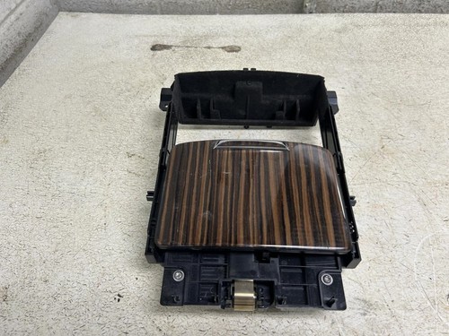 Maserati Levante 2022 Front Center console lid Photo - $150