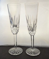Set of 2 - TYRONE Irish Crystal ROSSES Pattern CHAMPAGNE FLUTES Glasses  8 1/4" 