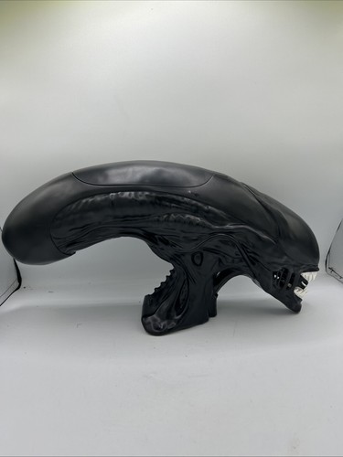 Alien Romulus Xenomorph Head Popcorn Bucket 2024 Regal Exclusive (USA)