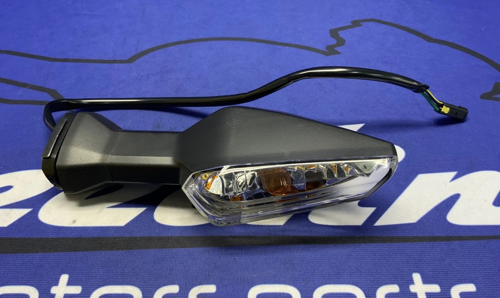 Kawasaki Right Rear Turn Signal Ninja 500 2024-2026 OEM 23037-0537-1