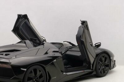 2012 LAMBORGHINI AVENTADOR J ROADSTER BLACK 1:18 by AUTOART