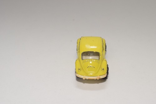 A57 1:66 3 INCH PLAYART PLAY ART VW VOLKSWAGEN BEETLE KAFER YELLOW EXCELLENT - Picture 5 of 7