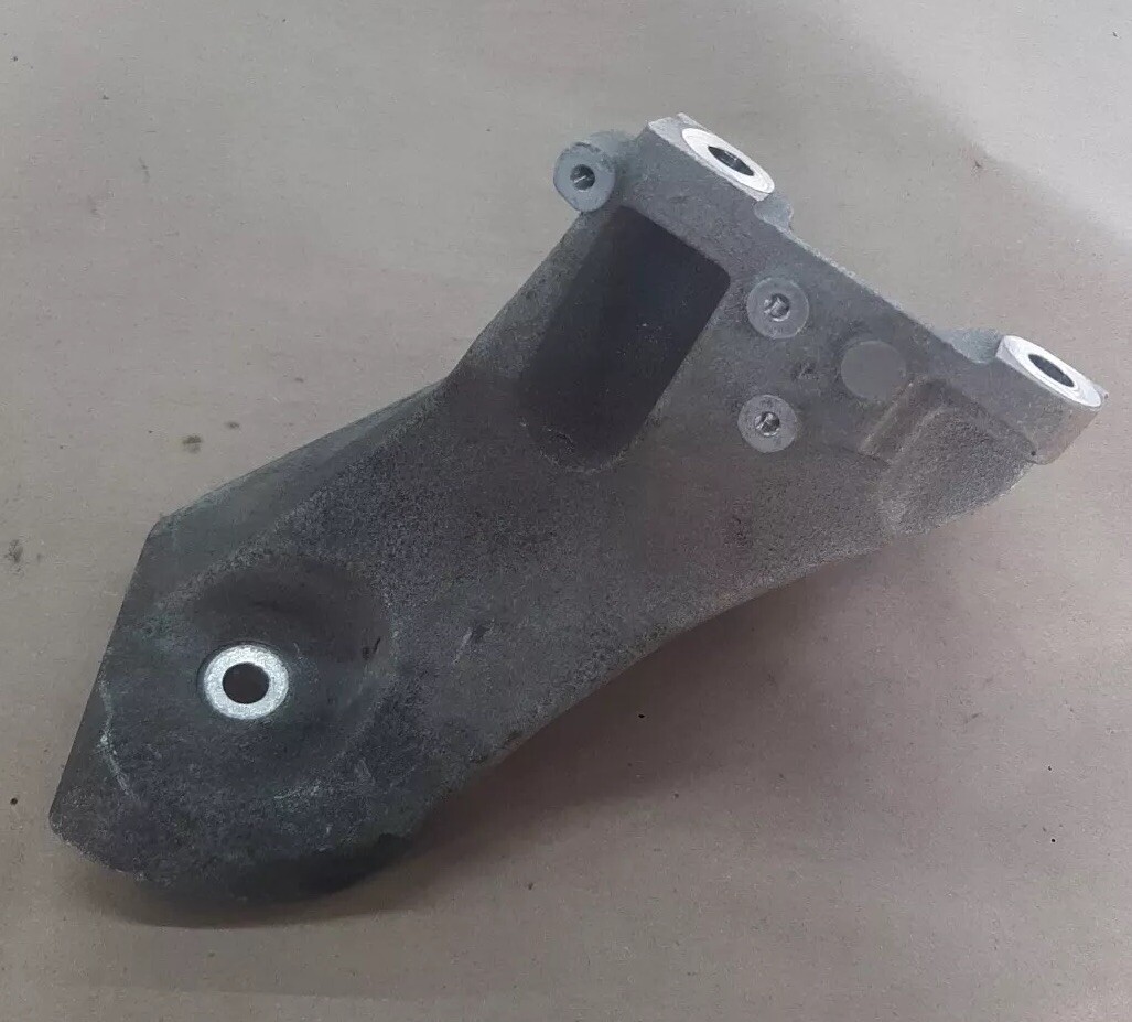 Engine mounting bracket left Bentley Continental 6.0 03.05- 3W0199307F