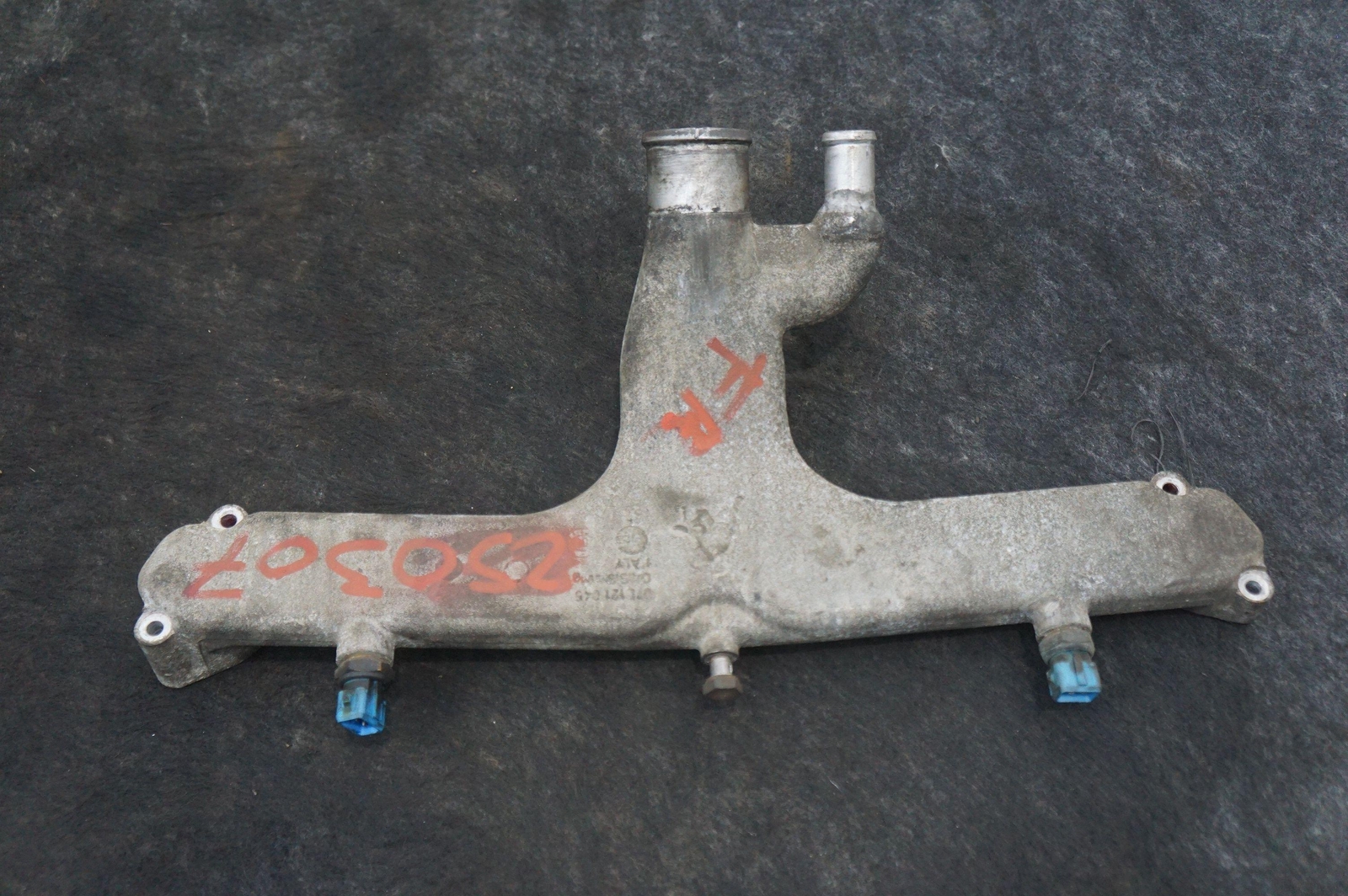 Water Coolant T Connector Pipe OEM 07l121045 Lamborghini Gallardo Spyder 2008