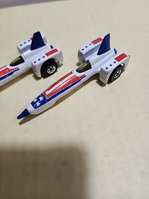 Hot Wheels Tricar X8 Evil Knievel Rocket Car White Red Blue Hong