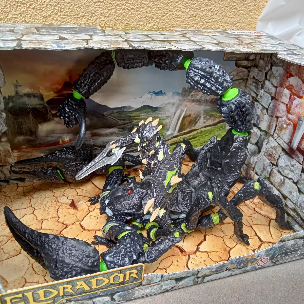 Schleich scorpion store rider