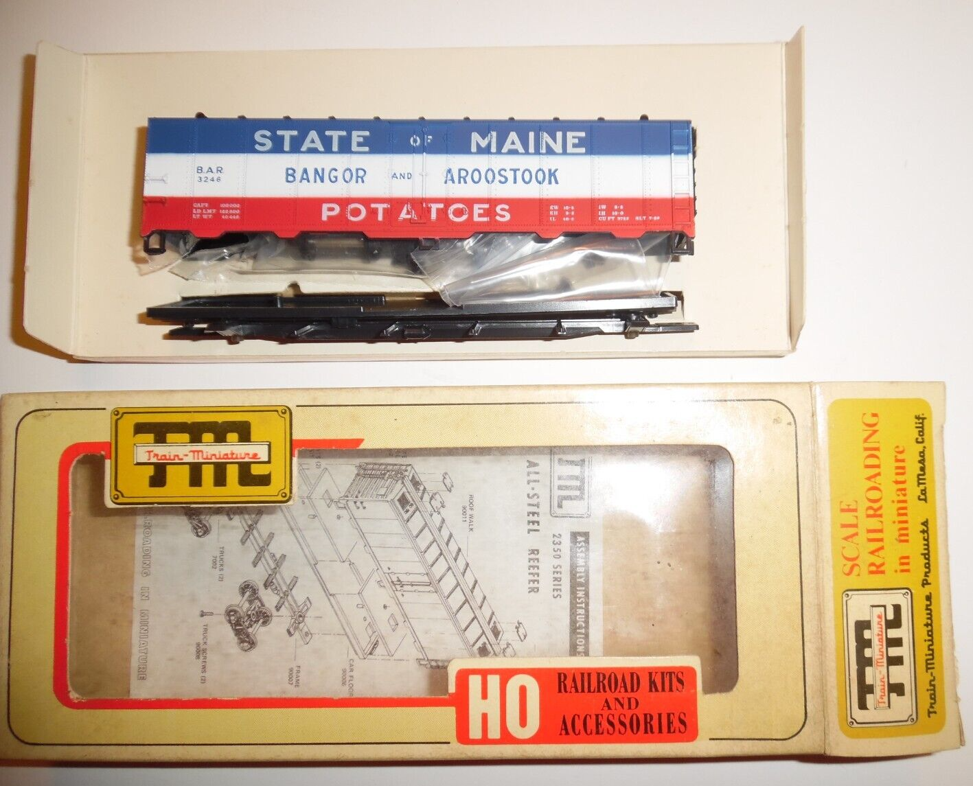 State of Maine HO Scale 40' Reefer Car Kit with EZ MATE & NMRA Couplers-image