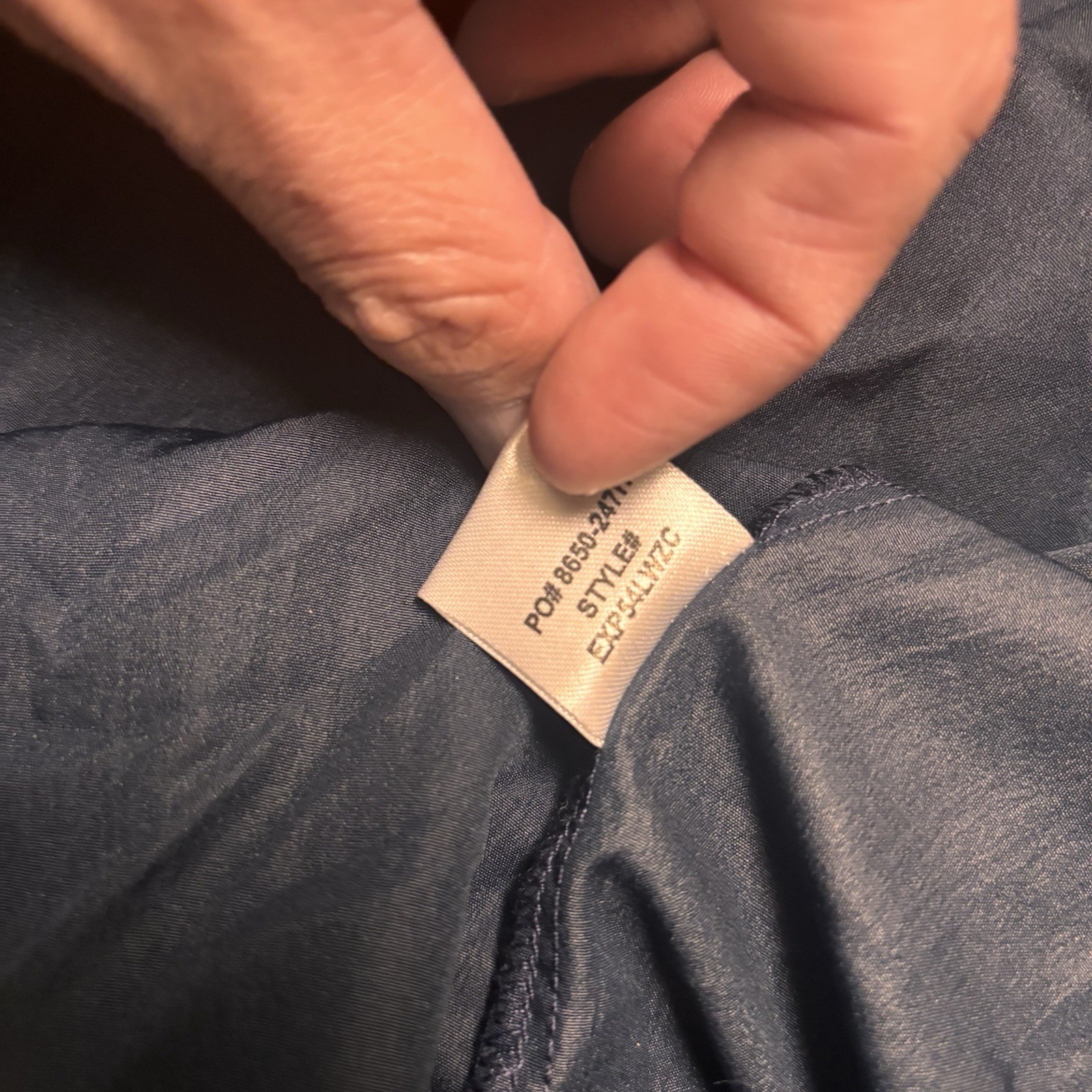 Universal Studios Hollywood Jaws Windbreaker Jack… - image 13