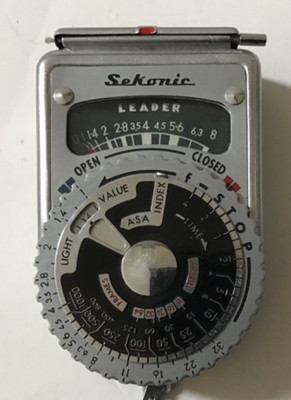 Vintage 1950's Seiko SEKONIC Type L-VI Light Exposure Meter Orig Chain & Case