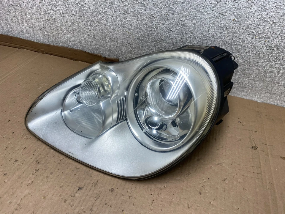 Faro izquierdo Porsche Cayenne 2004 2006 conductor izquierdo lado izquierdo xenón HID OEM U8751 DW Foto 2 de 4