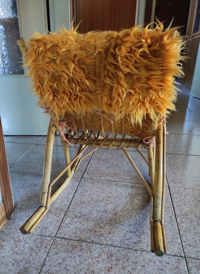 Sedia a dondolo Vintage in Vimini per bambini Anni 70 - Immagine 3 di 3
