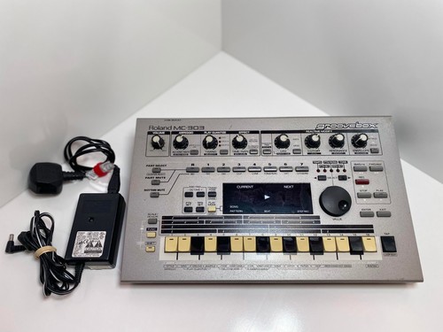 Roland MC-303 Groovebox Rhythm Drum Machine Sequencer Mixer Music Sampler