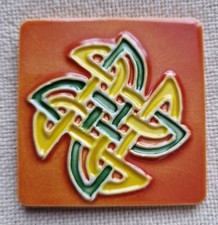 Glazed Ceramic Tile Raised Celtic Knot Design Fridge Magnet  Fitz Deisgns