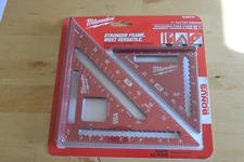 Milwaukee 7 in. Rafter Square and 4-1/2 in. Trim Square Set MLSQ070