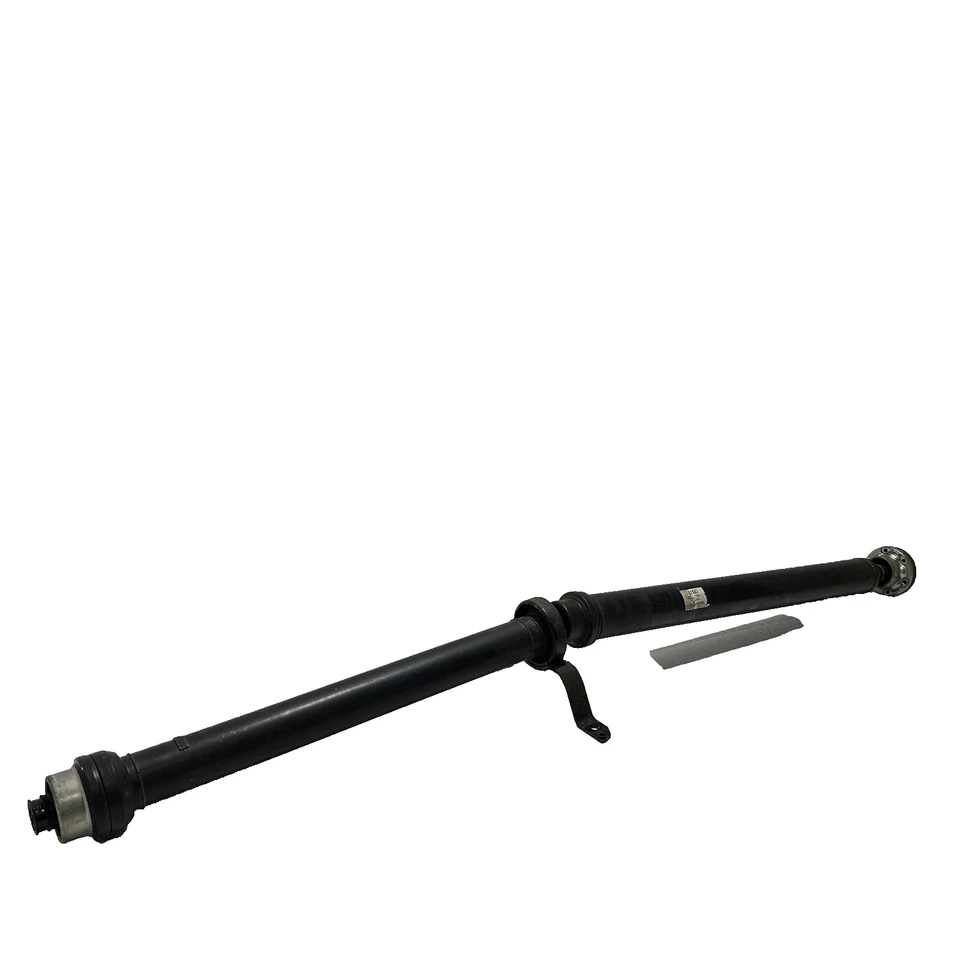 Hélice del eje de transmisión trasero AUDI OEM A6 QUATTRO 2012-2018 Foto 2 de 4