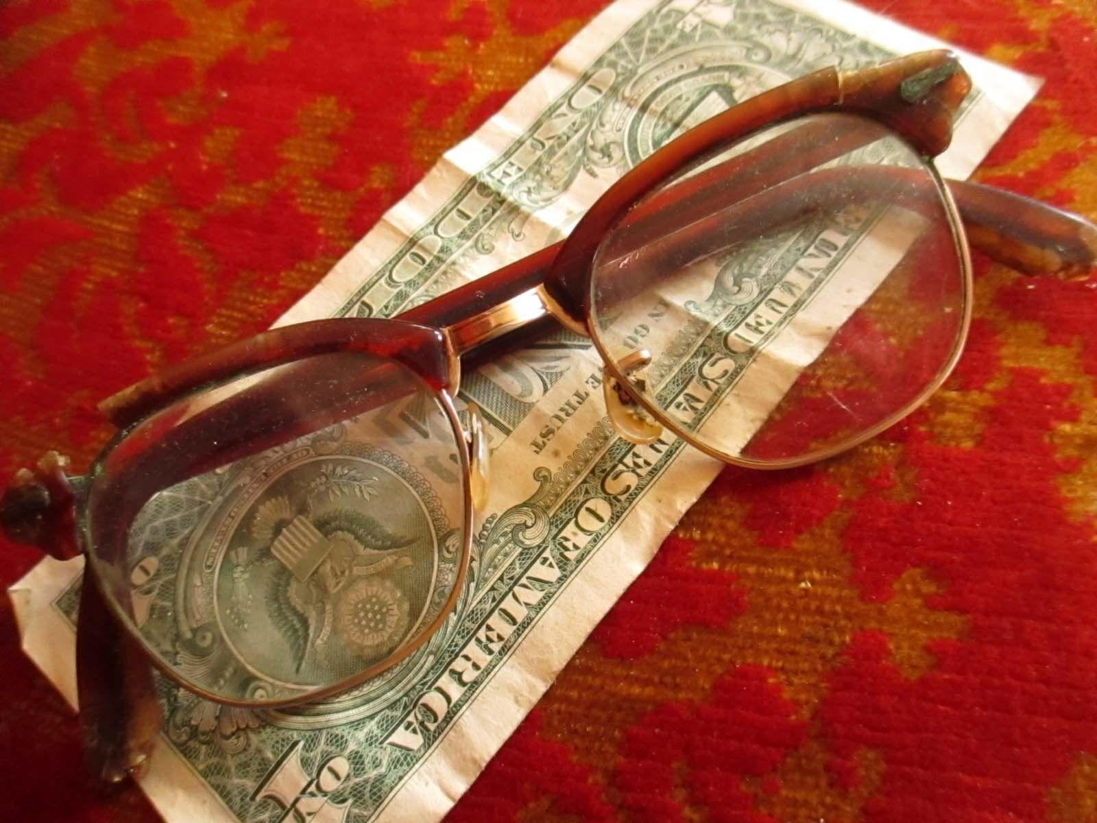 Vintage 1940s Eyeglasses Shuron mens Hornrim Eyeg… - image 1